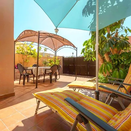 Casa Golfin - Colorful House With Large Terrace In The Sunny South Арона