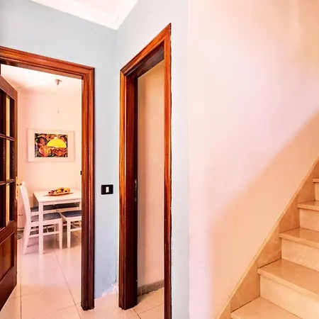 Casa Golfin - Colorful House With Large Terrace In The Sunny South Arona (Tenerife)