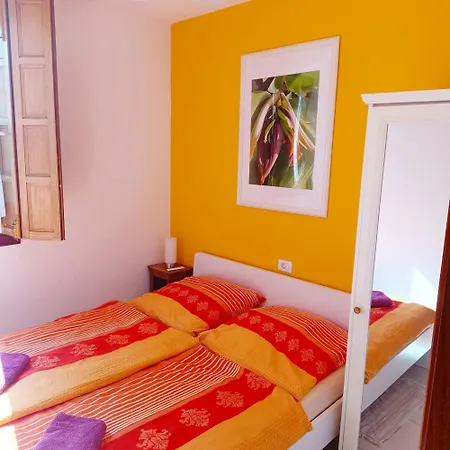 Holiday home Casa Golfin - Colorful House With Large Terrace In The Sunny South *